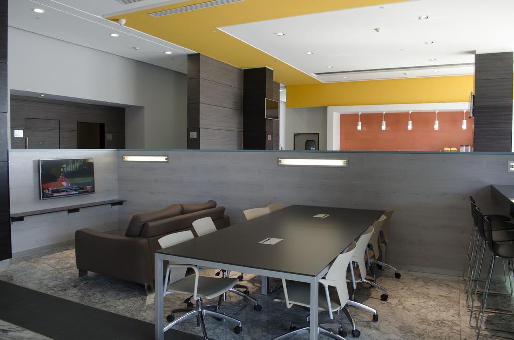 Casa Inn Galerias Celaya Exteriér fotografie